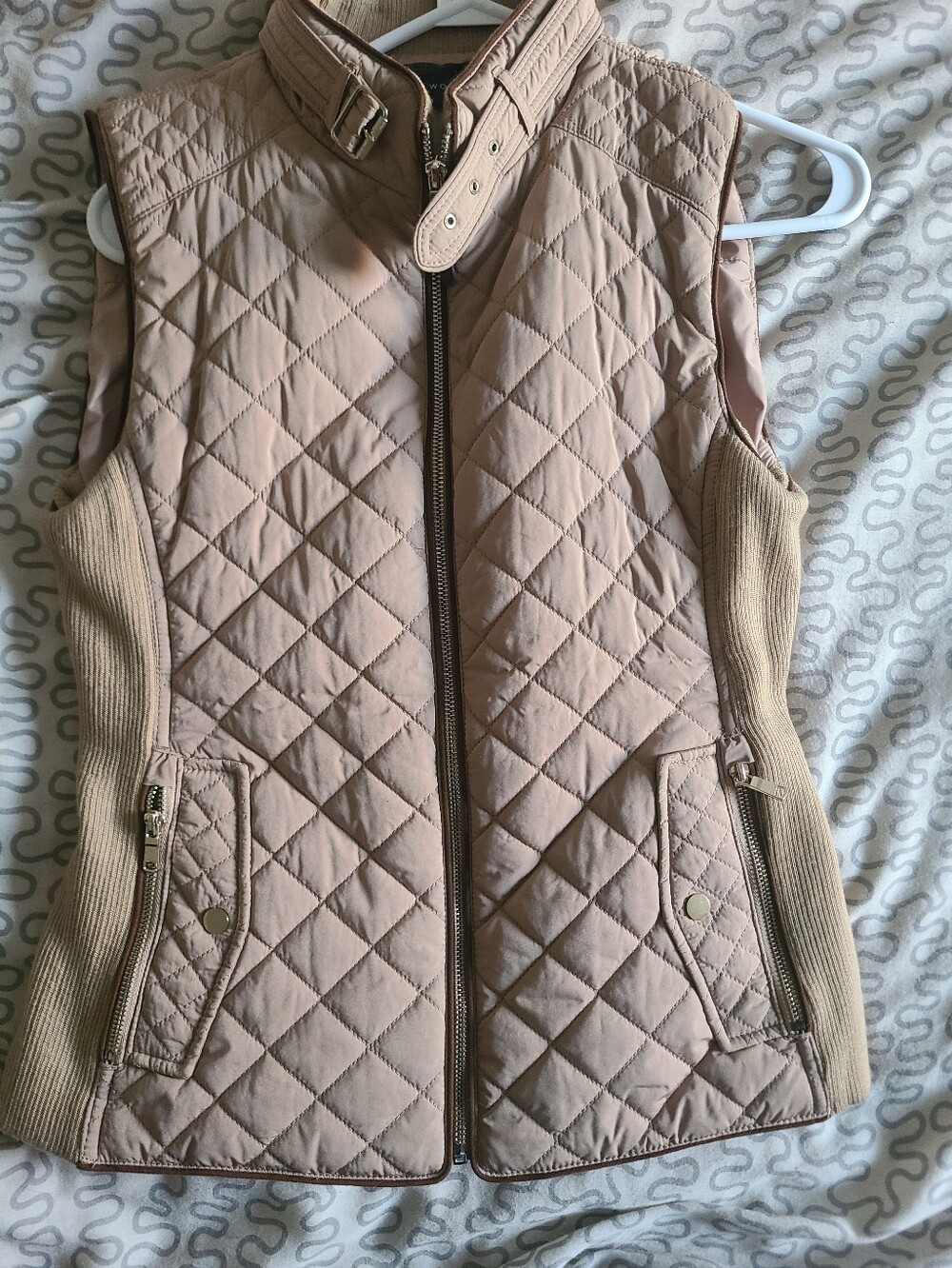 Zara Woman Quilted Puffer Vest Beige/Taupe Size Medium